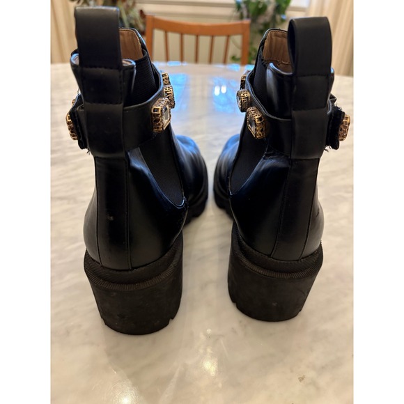 Steve Madden Amulet Black Leather Lug Sole Gem Strap Ankle Boots Size 9 - Picture 6 of 13